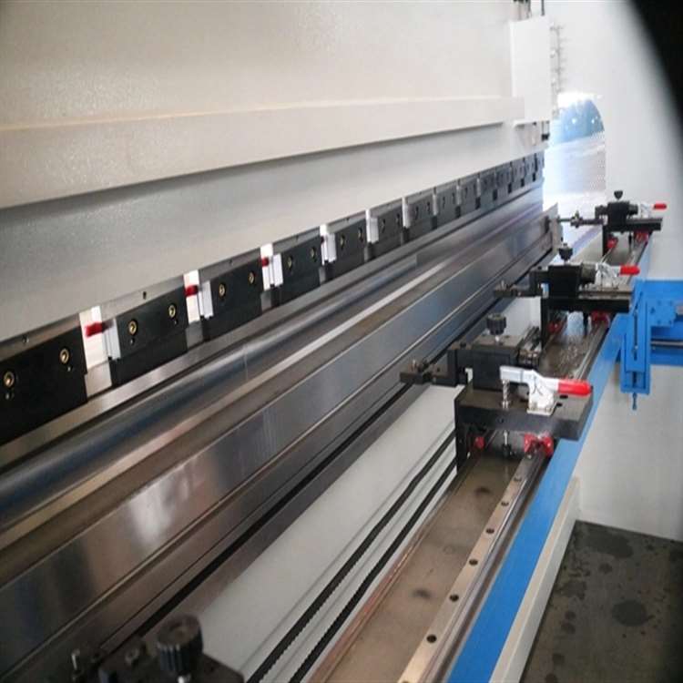 press brake (16).jpg