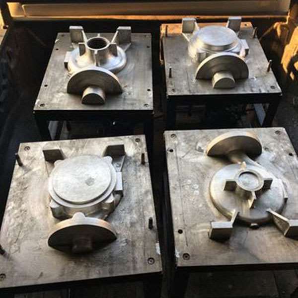 Same Level Hot-top Casting Mould