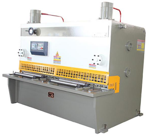 How can QC11Y hydraulic pendulum shearing machine avoid moisture(图1)